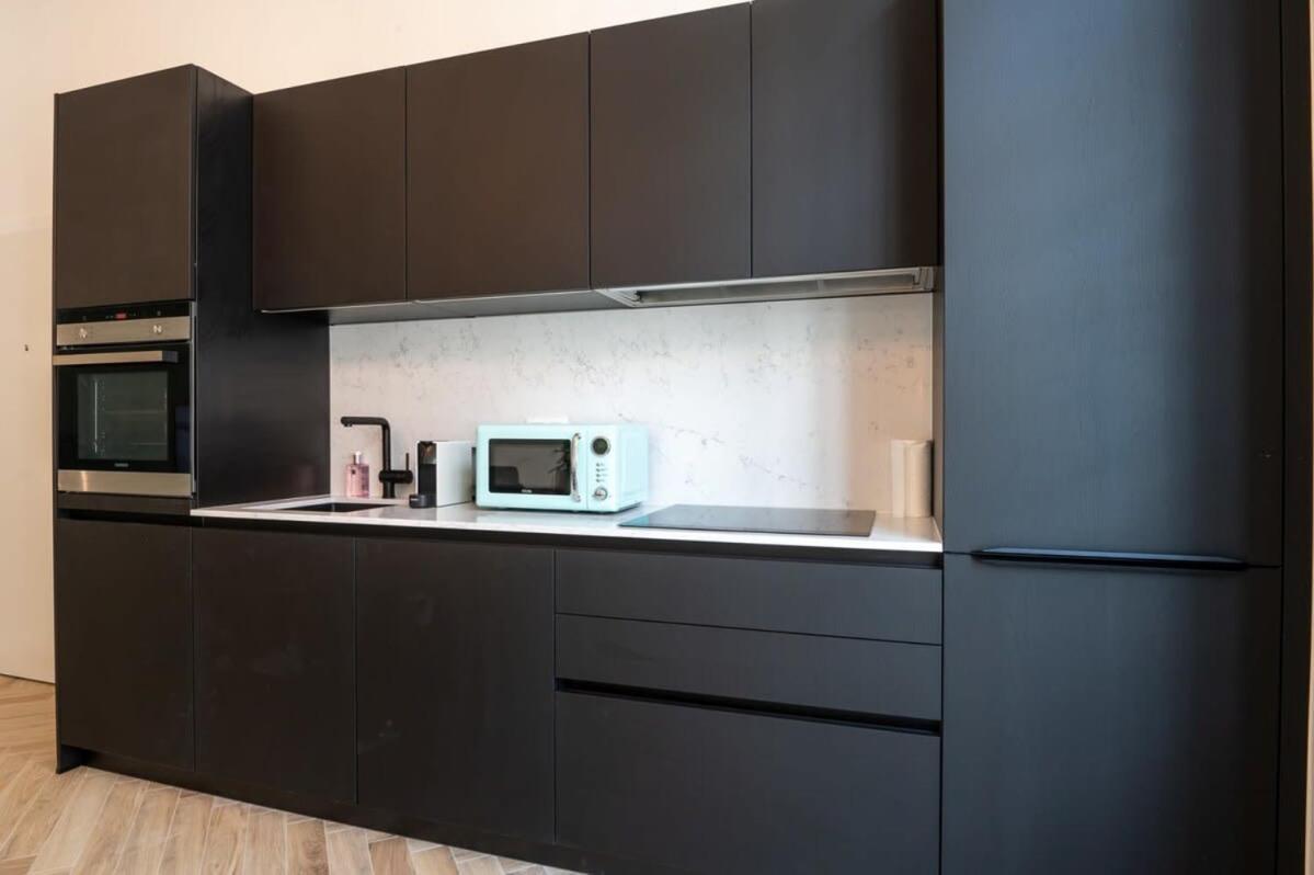 Beautiful Renovated Apartment In An Authentic Building أوستيند المظهر الخارجي الصورة