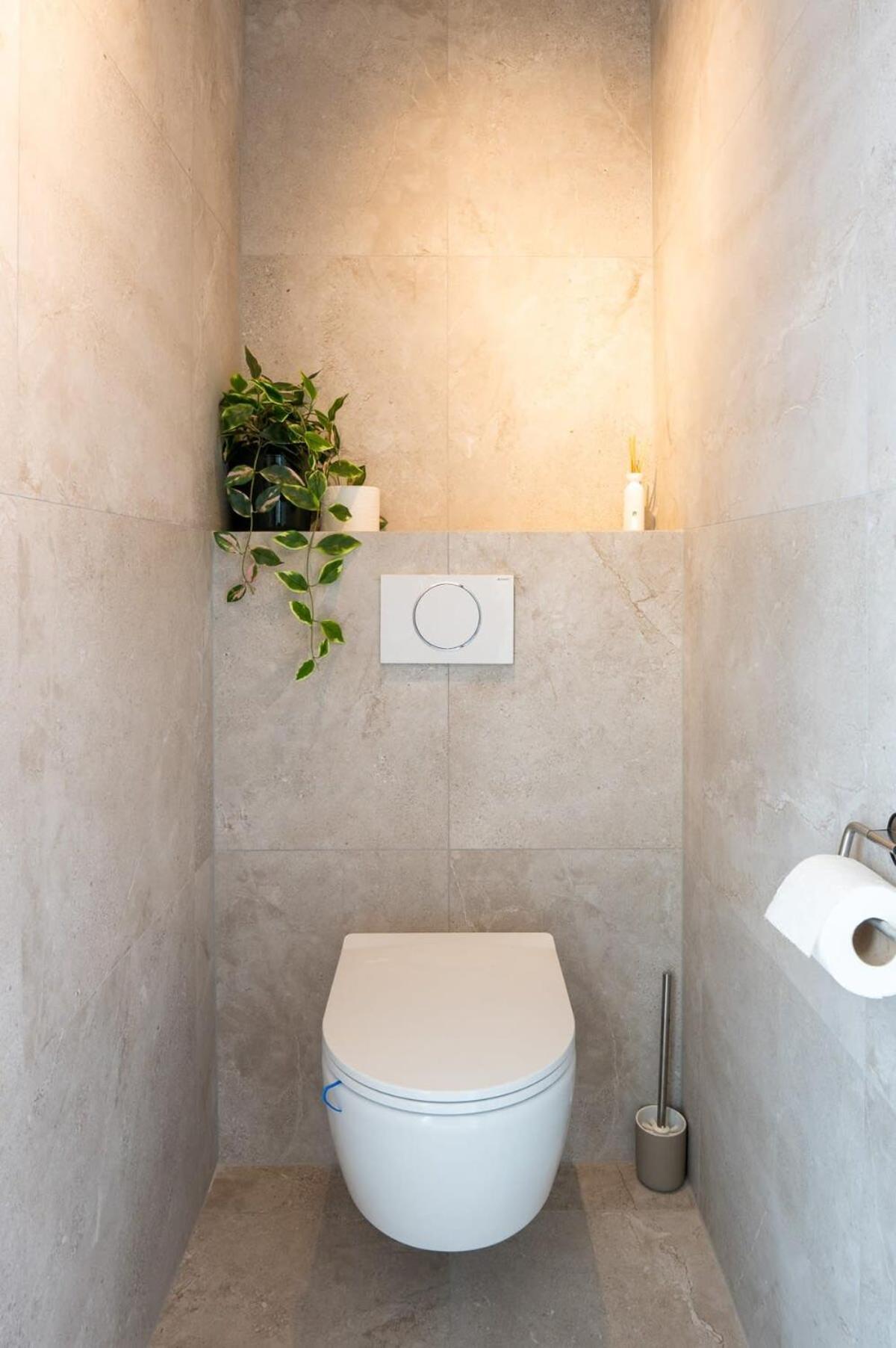 Beautiful Renovated Apartment In An Authentic Building أوستيند المظهر الخارجي الصورة
